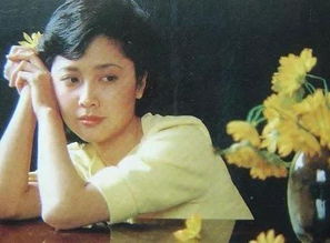 “女兒國王”朱琳的紅塵癡戀