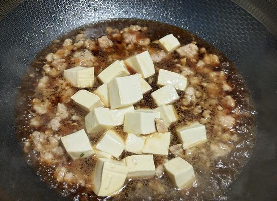 豆腐和它是绝配，每次炖一锅，好吃到汤汁都不剩
