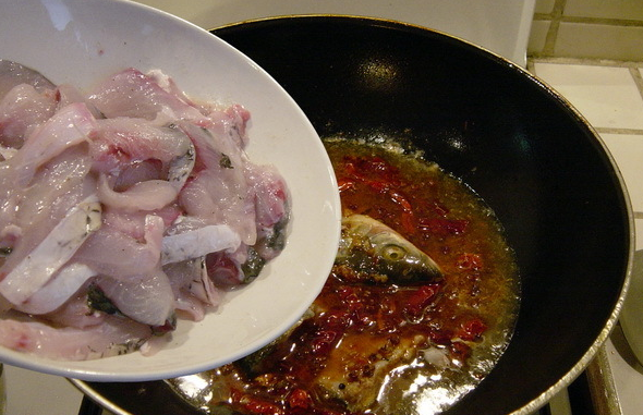 图片[10]-水煮鱼的做法步骤图这才是水煮鱼最正宗的配方川菜老厨师都直-起舞食谱网