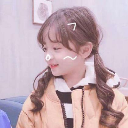 情侣头像小孩一人一张，呆萌一男一女高清