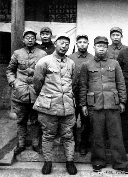 首射导弹核弹头，聂帅突问：把握多大？沉寂片刻，钱学森回应真实