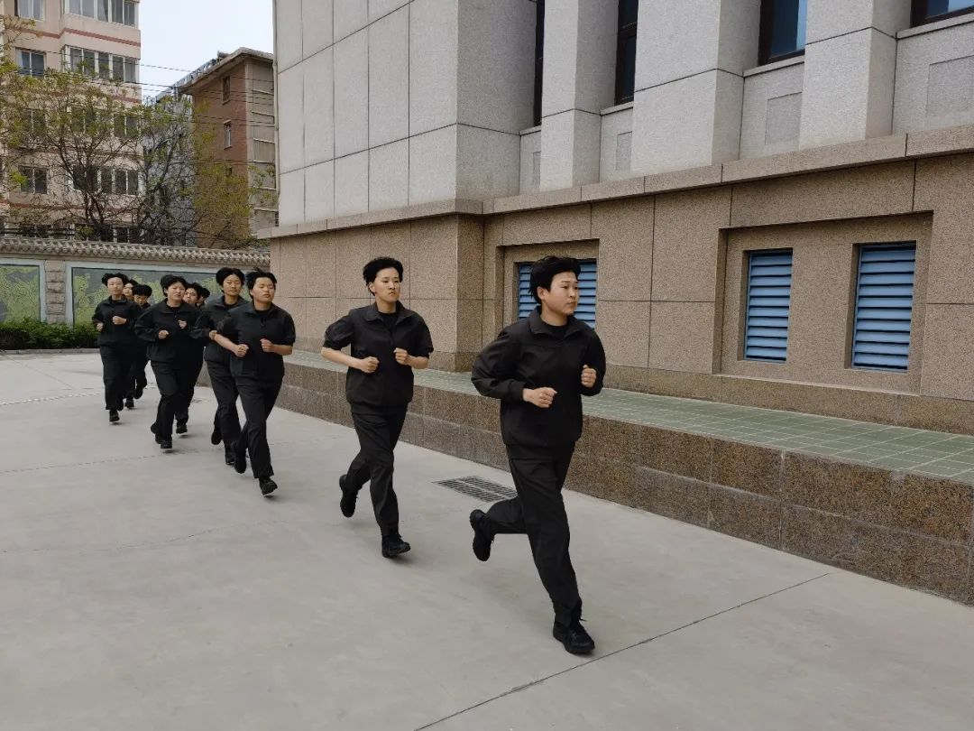 ӥչ衪侯<a href=http://www.cngansu.cn/news/ target=_blank class=infotextkey></a>ܶѵŮ๤Ӱ