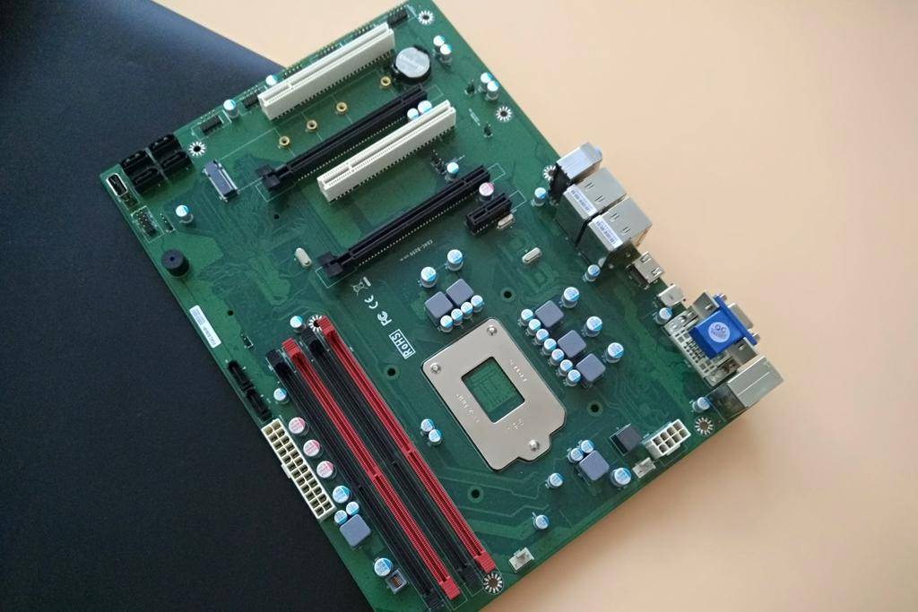 益德CPU反装双极主板 给你带来全新散热的空间