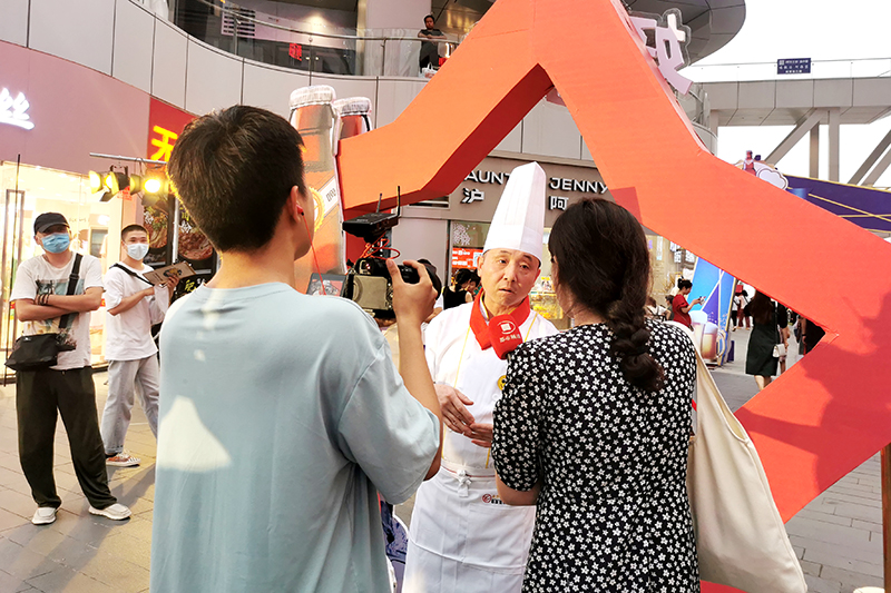 郑州钓鱼台烹饪师生受邀参加“金字招牌菜争霸赛”第五场海选赛