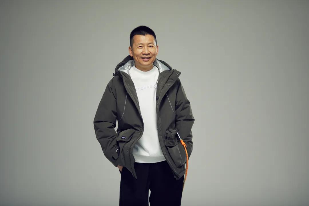 ����25�꣬һ��������÷족�Ĳ�Ѱ��·