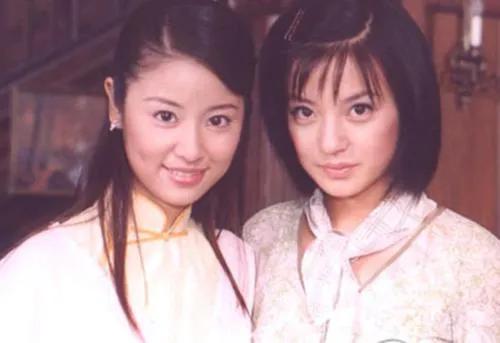 还珠三姐妹怎样拉开差距的？赵薇一路大佬护航