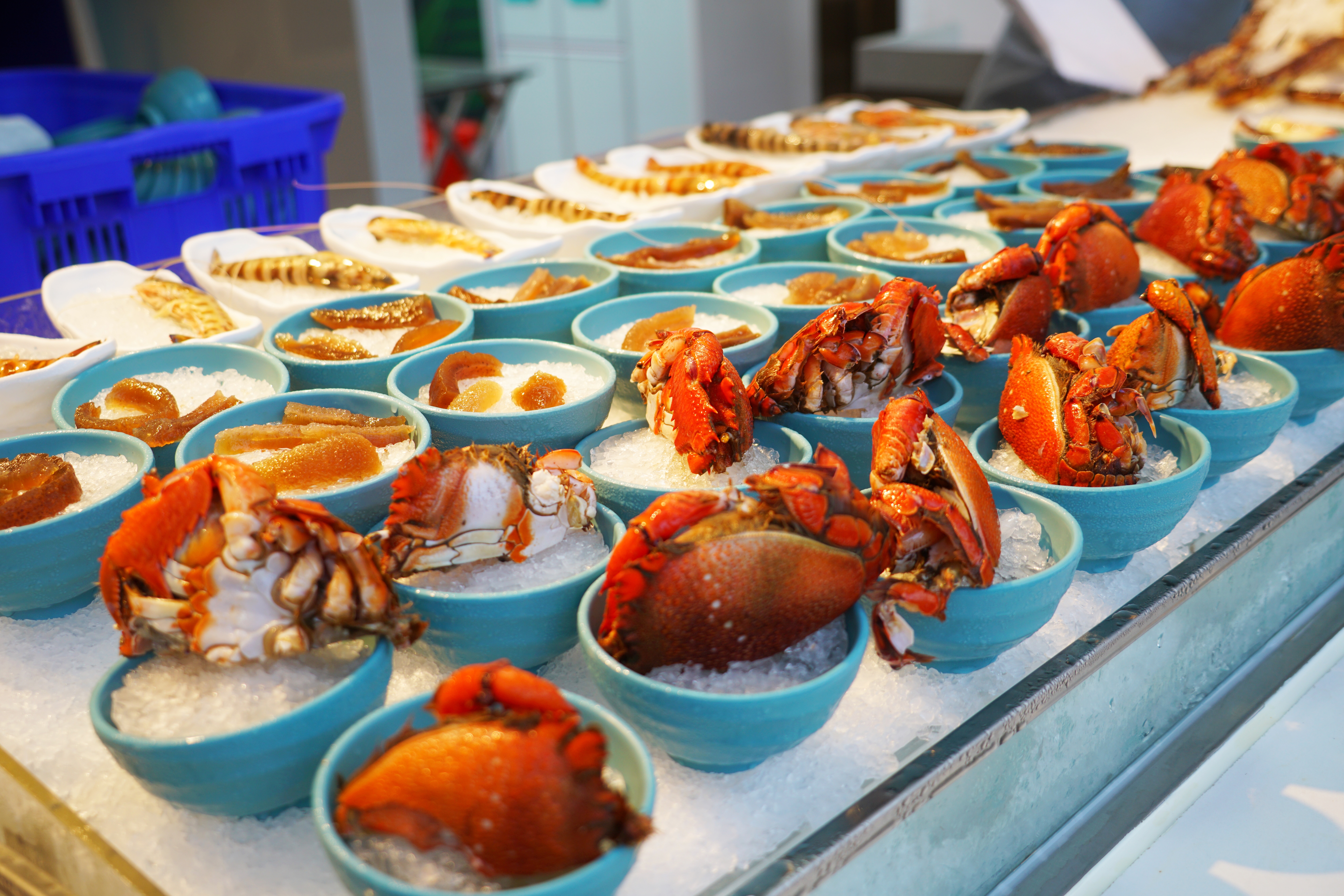 冬天旅行首选目的地，三亚吃喝玩乐全攻略，给你最悠闲的海岛时光