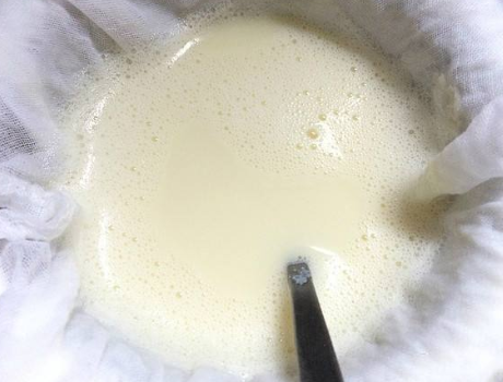 图片[3]-自制豆花做法 不放石膏不用卤水1个鸡蛋就搞定 又嫩又滑无蜂窝-起舞食谱网