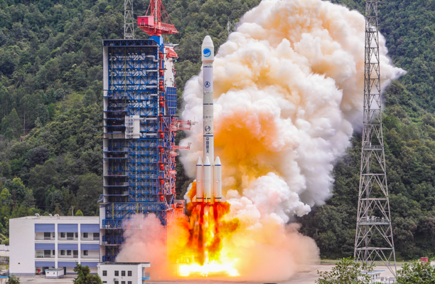 中国航天的大跨越：火箭终于不再“有毒” 回收后还能第二次发射