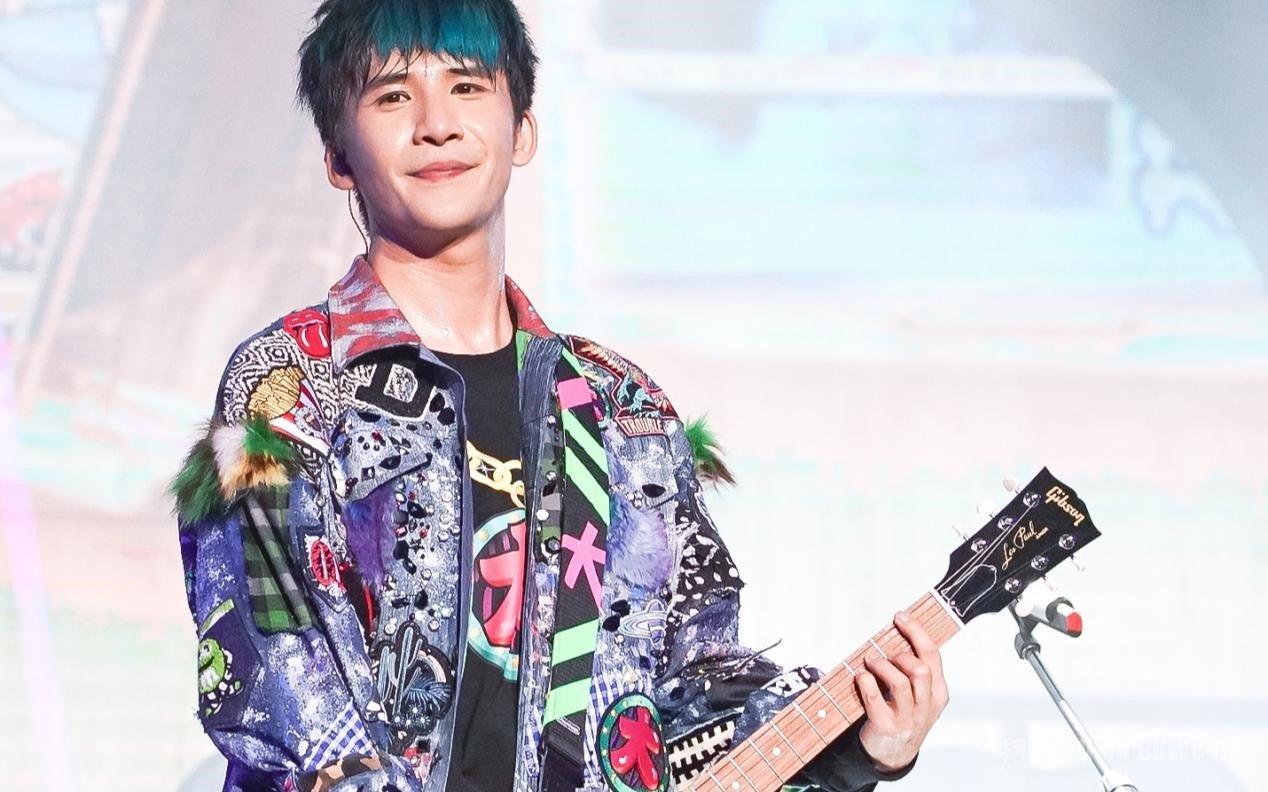 “音乐精灵”原地踏步！越来越红的周深，成了歌坛的遗憾