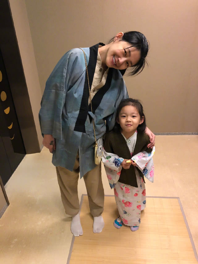 汪小菲罕见晒儿子近照，4岁汪希箖可爱至极，和