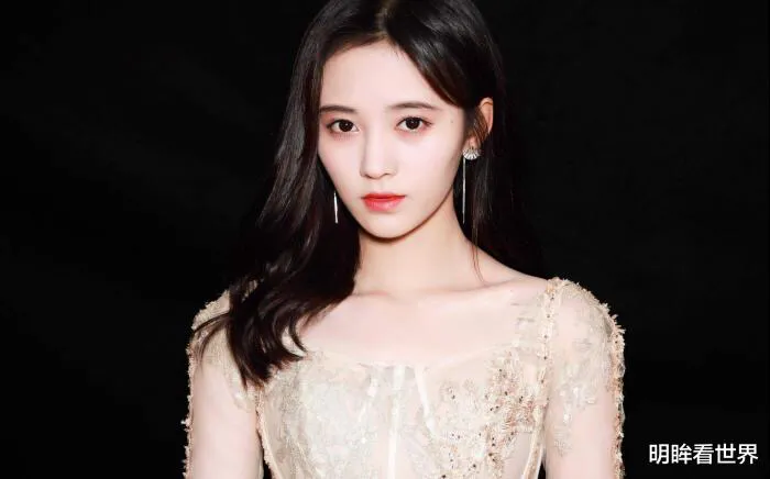 身高和样貌严重违和的明星：刘昊然竟然一米八