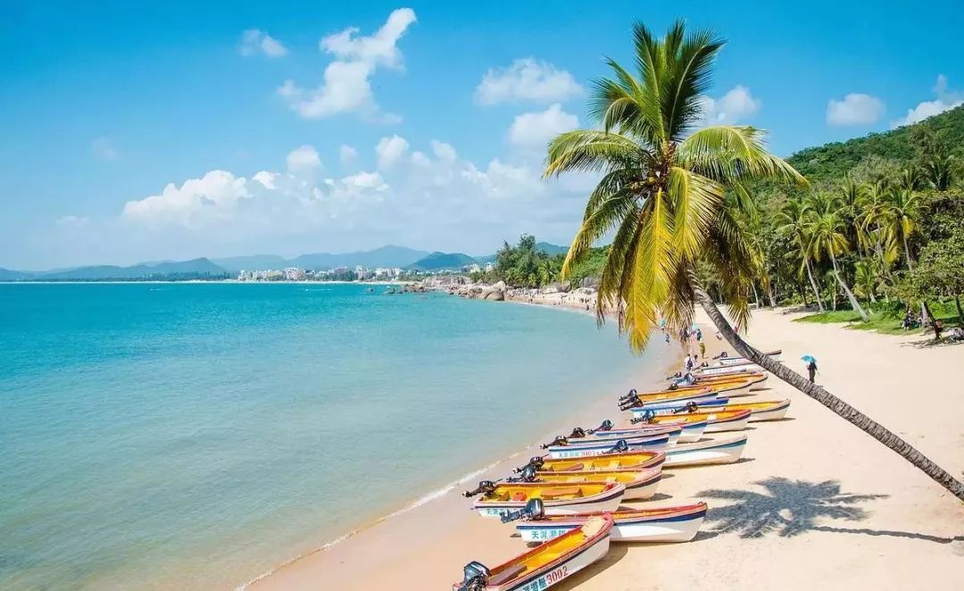 10 places that are most suitable for a person to travel, one every year, OK?