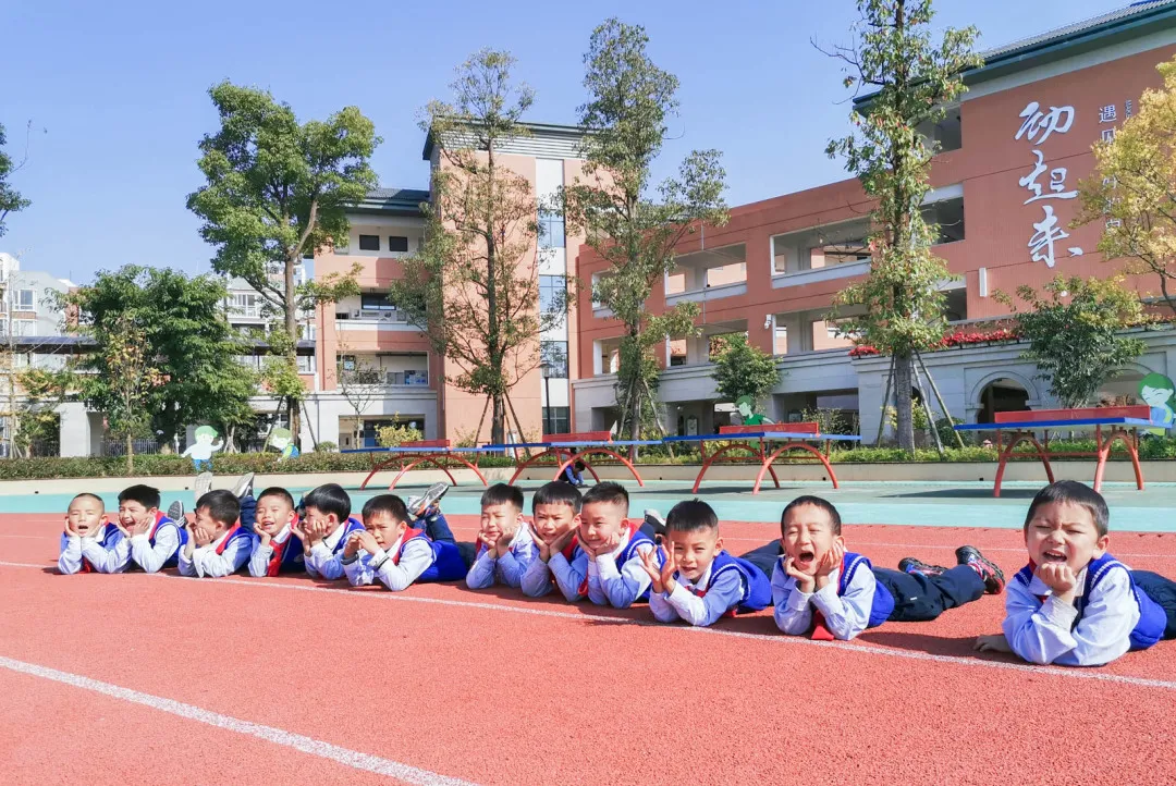 给心灵一片晴空 让生命蓬勃绽放丨双流黄水小学开展心理健康教育