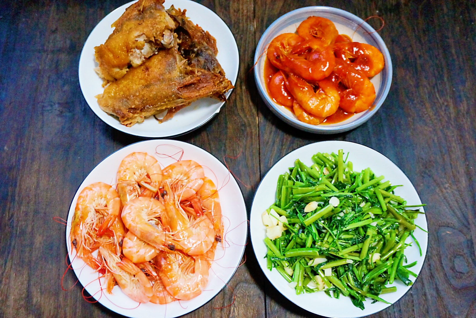A family of three dinners, 7 days not heavy, with meat and vegetables, rich nutrition, family favorites