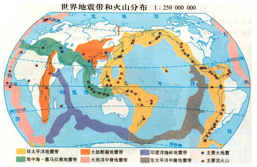 50米海啸来袭，到底是跑向陆地安全，还是迎面冲到水里更安全？