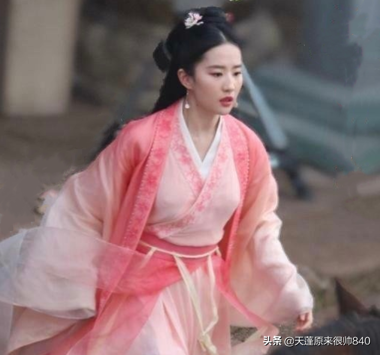 " dream Hua Lu " the road is appeared, liu Yifei and Chen Xiao act the leading role, pull hand and osculant aunt had been mixed fit