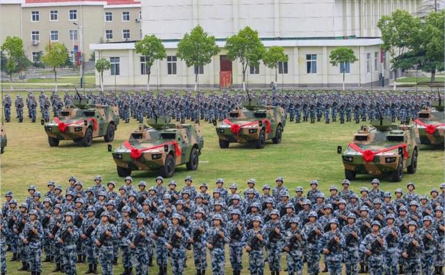 战车进入空降兵服役，火力弱小未装备一发导弹