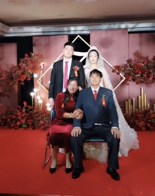 ֱ�����¸���ӻ����ֳ��ӵ��������񣬶��Ӿ�����֮���Ҹ�͵Ц