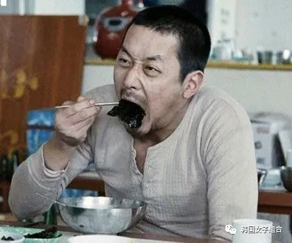 在自制综艺里模仿表情包的这位女团爱豆,模仿真的是一绝