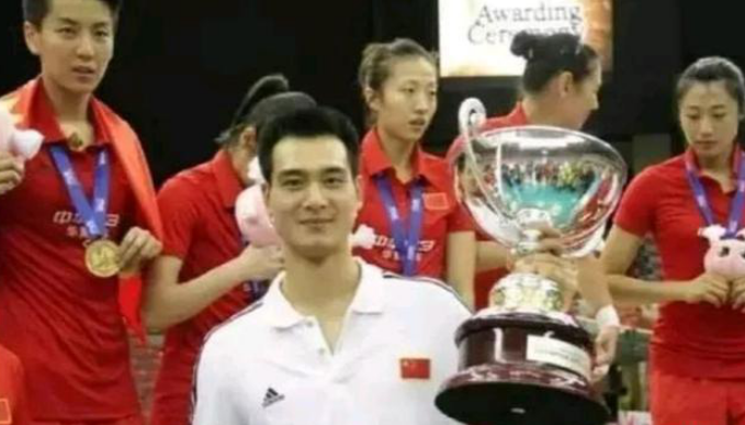 朱婷谈恋爱了？郎平可以放心了，网友说，真是