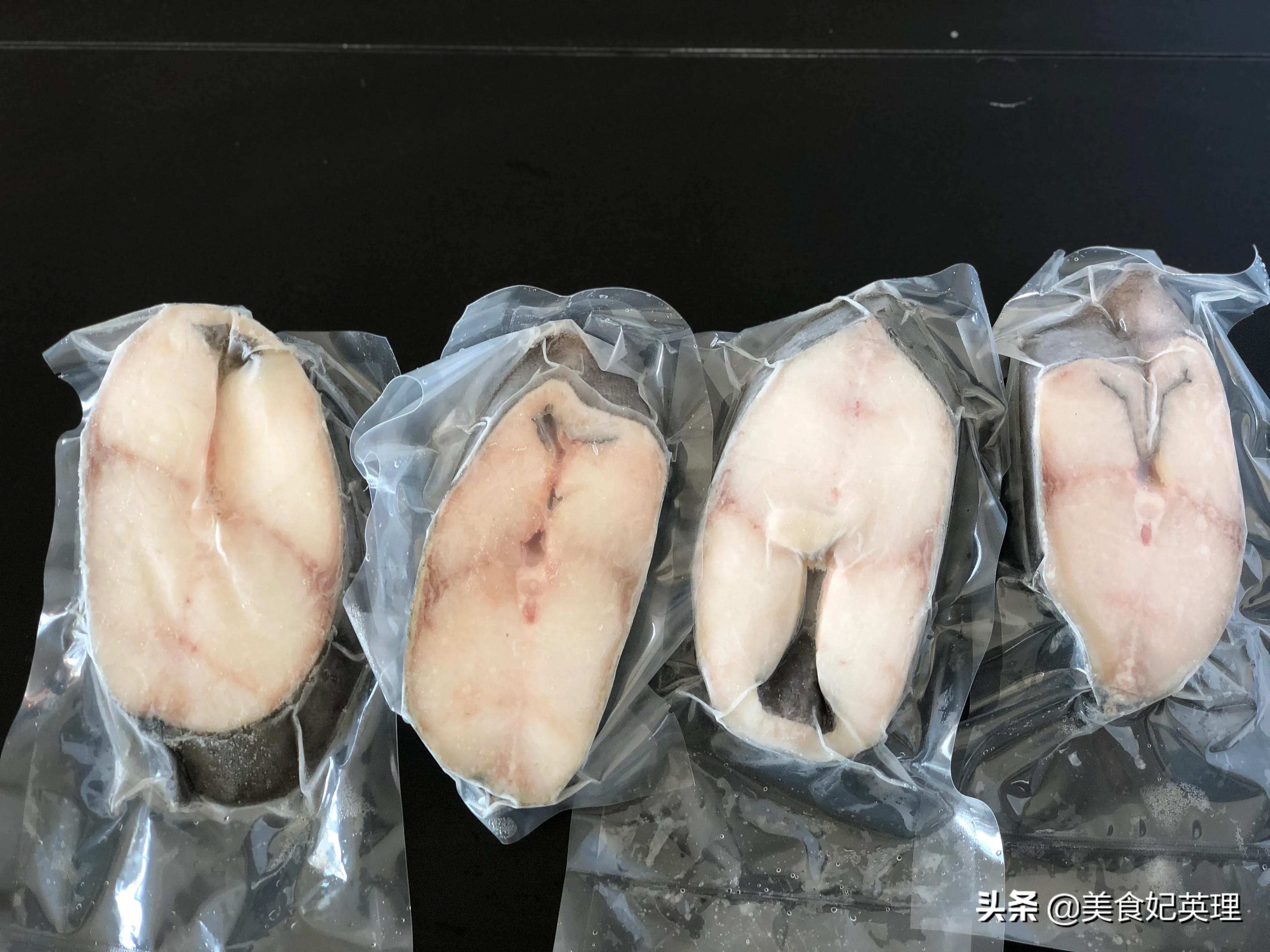 鳕鱼别再炖着吃了，试试这做法，麻辣鲜香巨下饭，老公直竖大拇指