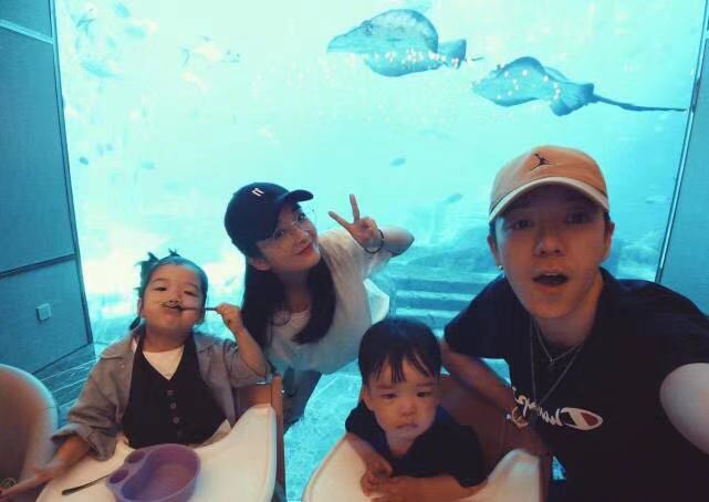 回望2020七对“一别两宽”的明星夫妻，每一对都