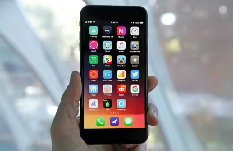 2021年了，iPhone8还能用多久？