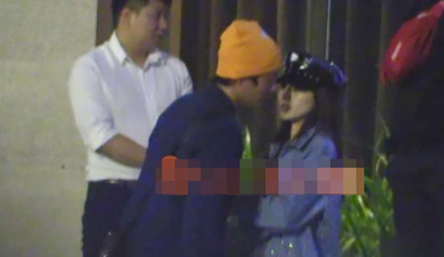 Du Chun and wife are fit appear, wife abdomen is like flavour of pregnant of a bamboo basket greatly sufficient, look be pregnant have 7 months