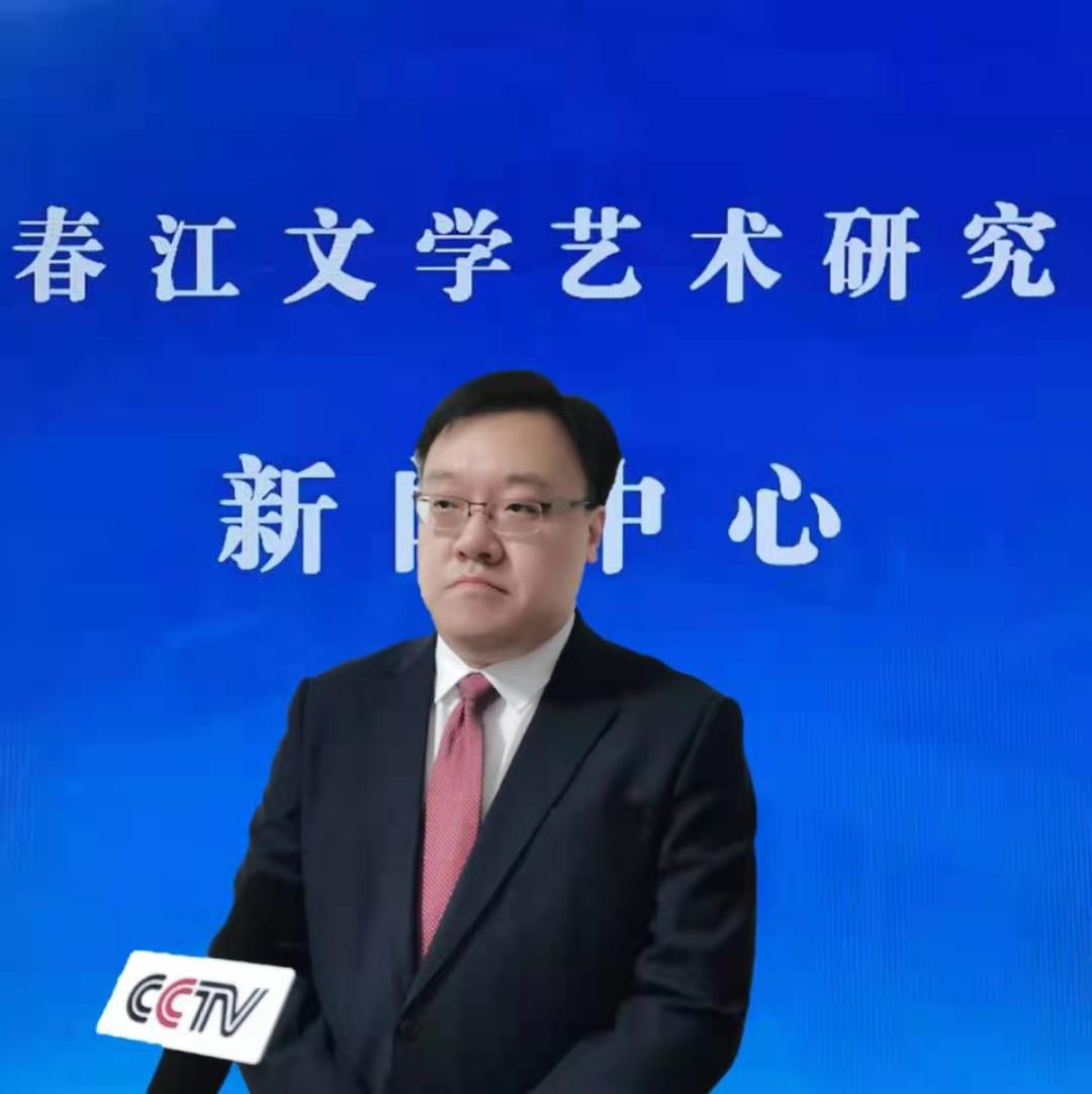 王笑天会见首尔艺术大学校长金明灿