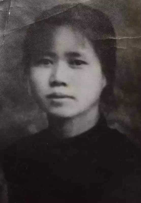 胡适的悍妻江冬秀：一个用菜刀保卫婚姻的女人