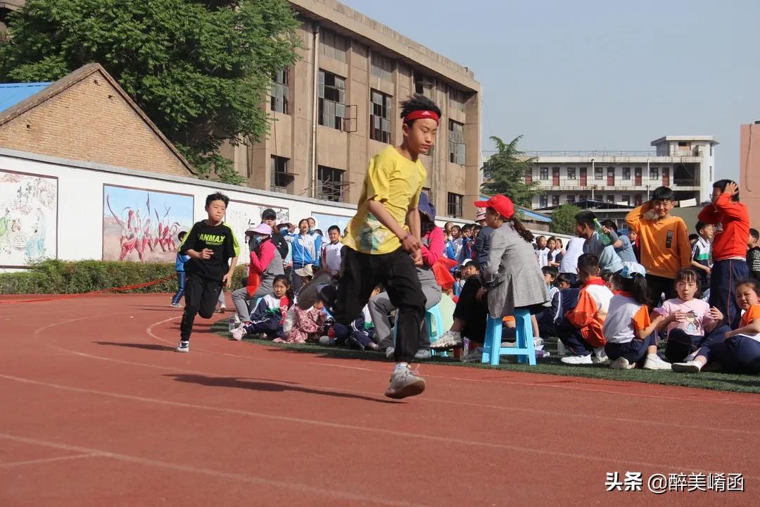 陕州区实验小学怎么样?春季田径运动会掠影(图17)