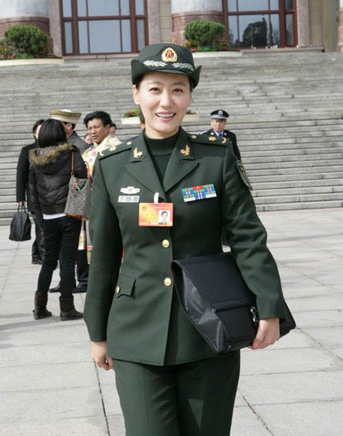 大魔王谭晶：国宝级歌唱家，竟然被朱军吐槽像