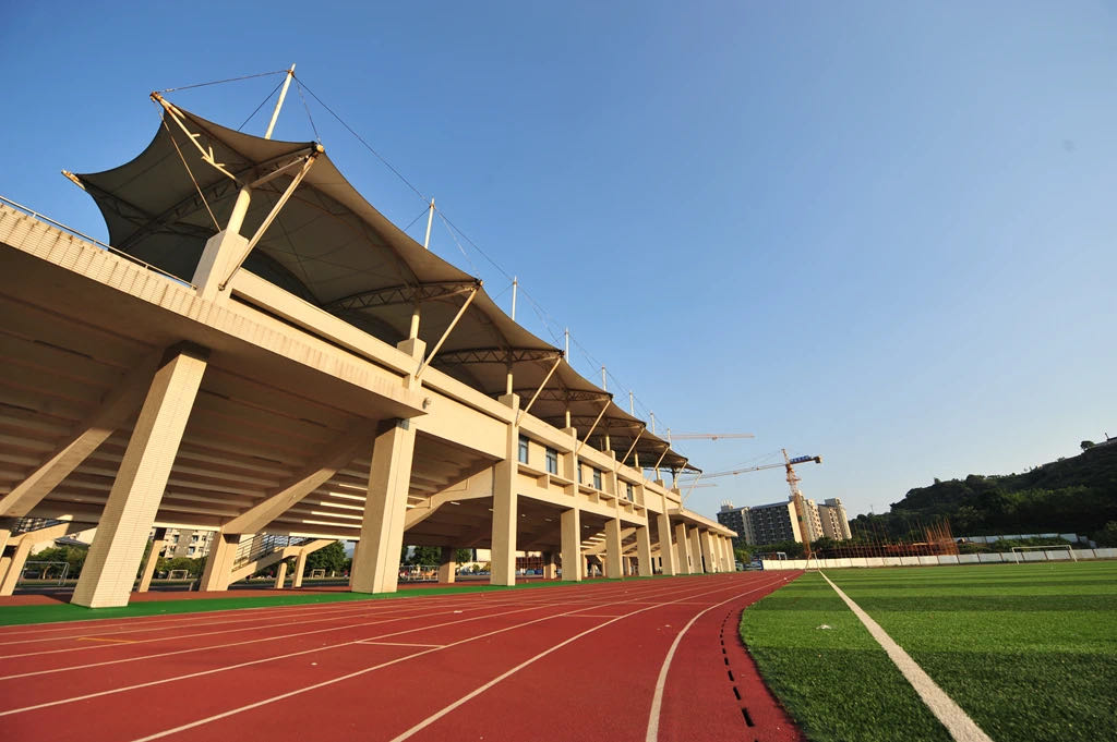 重庆考生最喜欢报考哪里的大学？本地很吃香，成都是第二优选