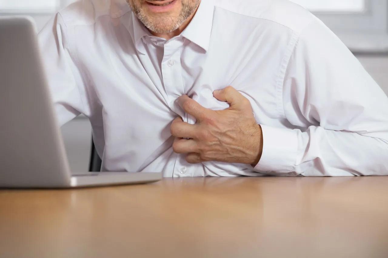 早晨一杯涼水容易誘發心肌梗塞有道理嗎？ 中醫怎麼看？