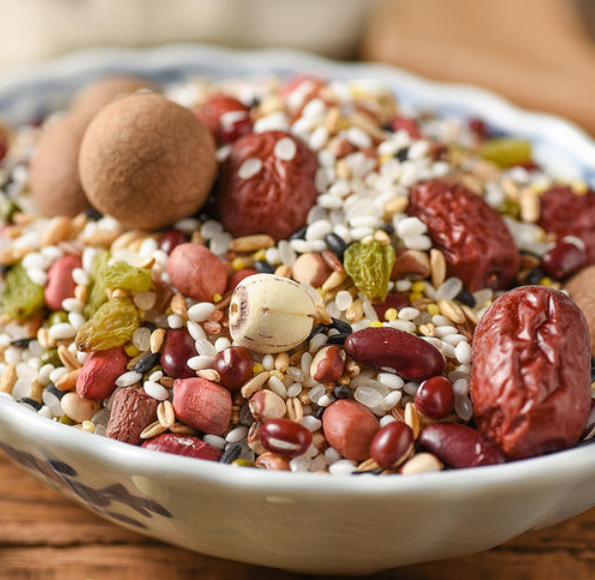 熬腊八粥有讲究，巧搭配营养高，教你做法，香浓黏稠，好喝又健康