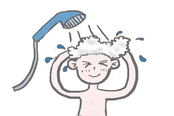 醫生再次提醒：男性壽命和鬍子無關，但3個時間段，確實不適合刮