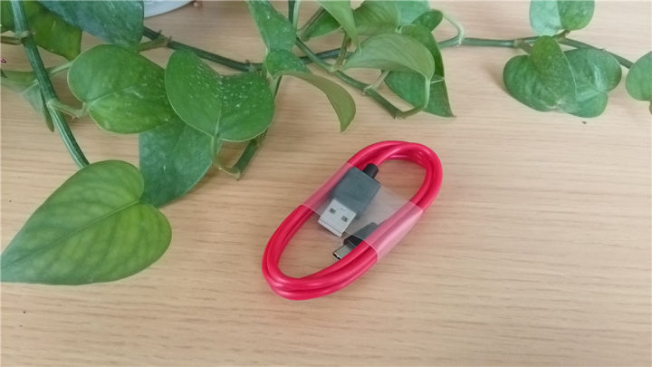 多亲 2 Pro——集学习与时尚为一体的防沉迷学生手机