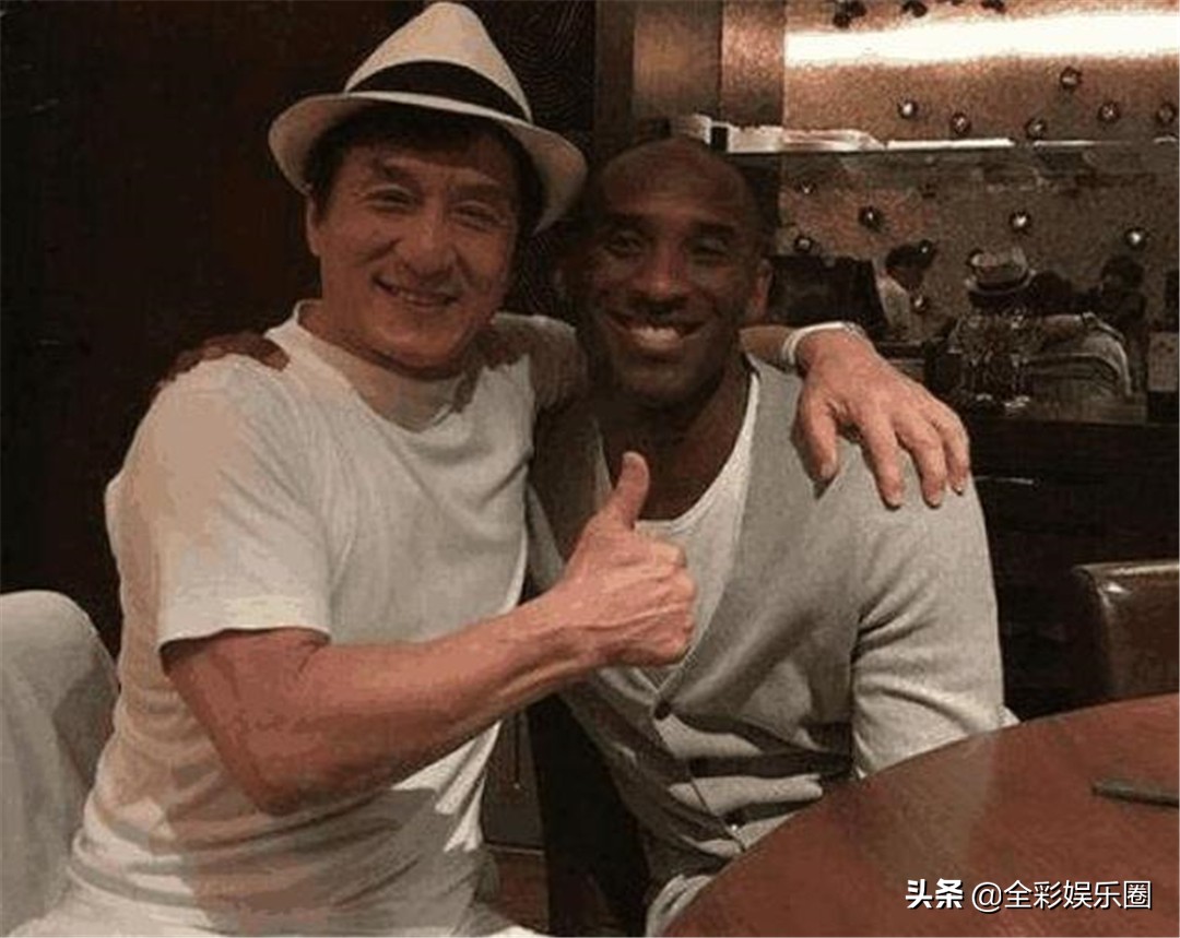 奇奇怪怪的明星合影，我想你一定意想不到，有些合影再也看不到了