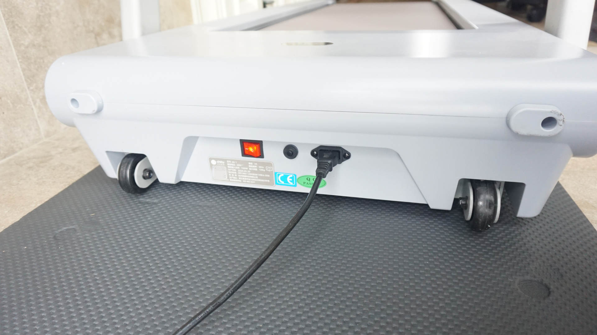 冬天不再是长膘季，边追剧边健身，跑出来的好身材