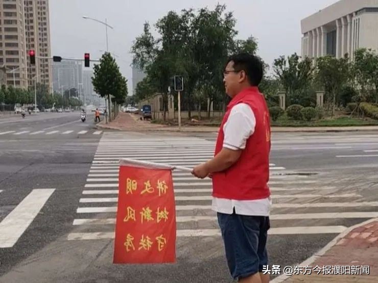 濮阳市绿城小学怎么样?“小树苗”志愿服务队(图1)