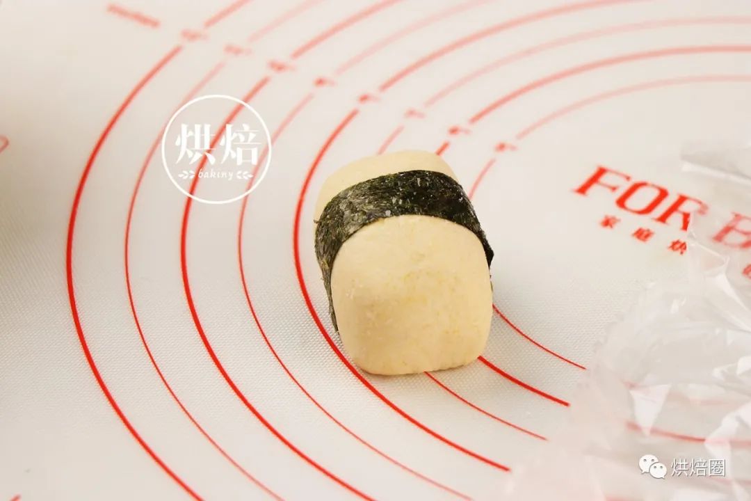 我用糯米粉可以做壽司包上肉鬆蛋黃餡比青團好吃