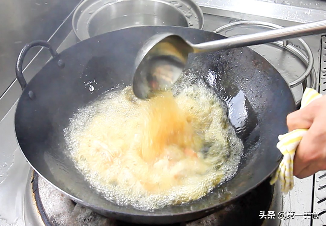图片[7]-【干锅虾】做法步骤图 在家也能吃到饭店味道 麻辣鲜香-起舞食谱网