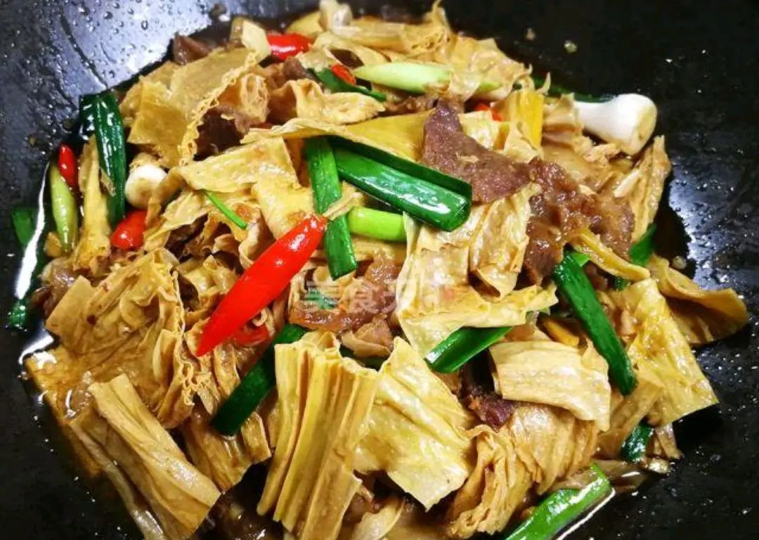 A few home-cooked dishes, nutritious and appetizing, simple recipe