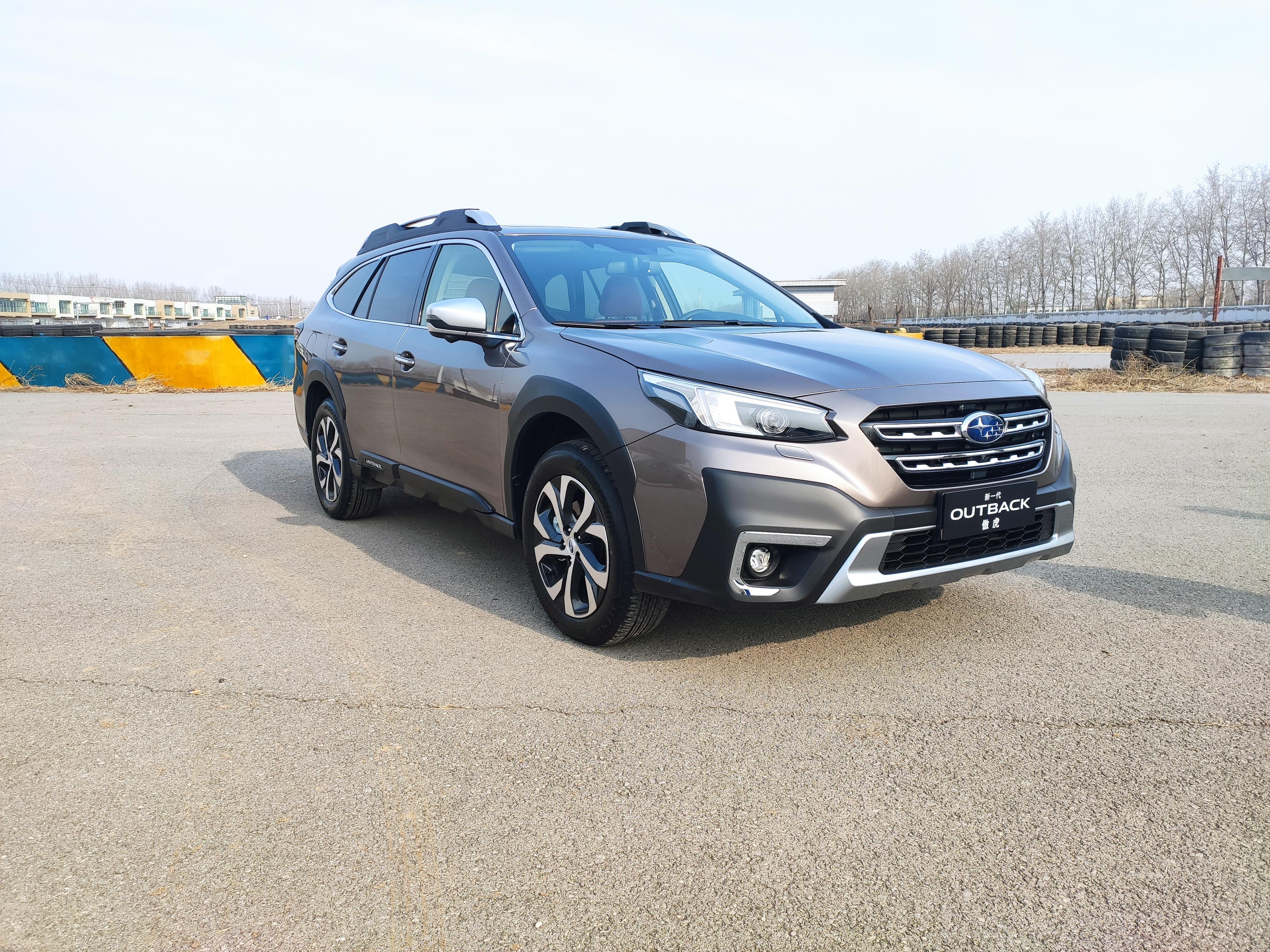 斯巴鲁全新一代傲虎正式上市,官方指导价31.28万元起_太平洋号