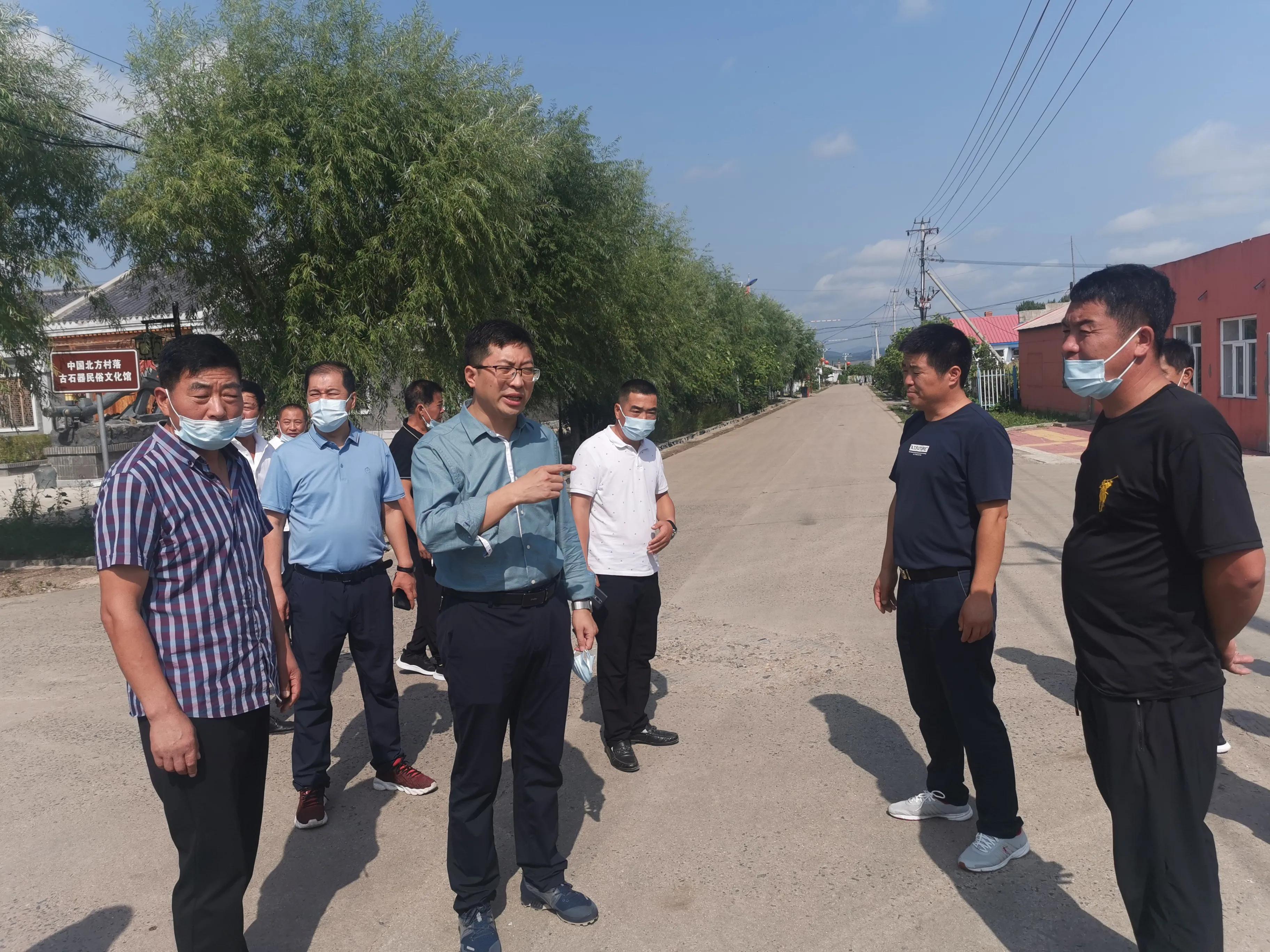 观摩学习找差距，借鉴经验促提升