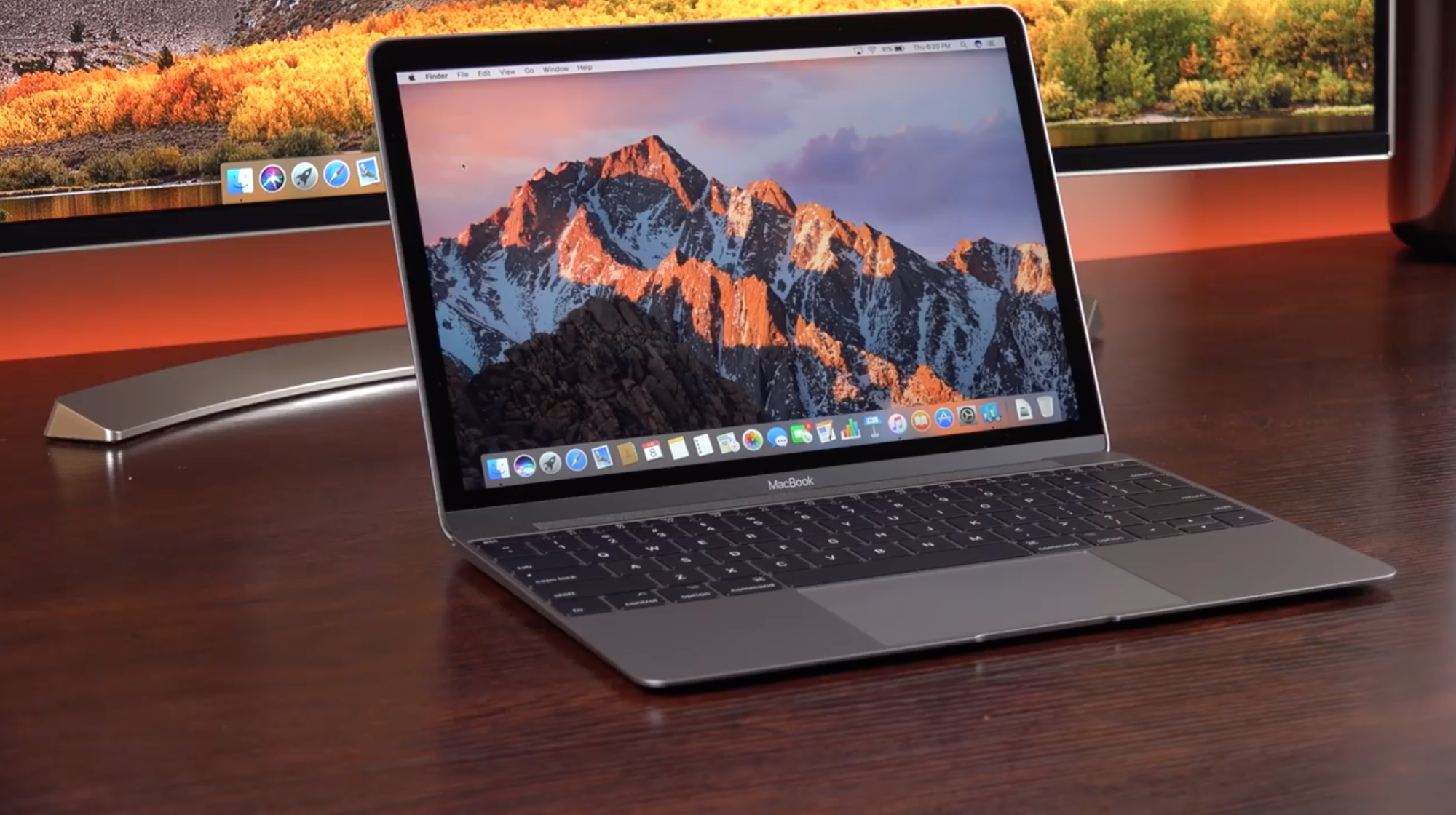最新款MacBook曝出，配用苹果芯片，12英寸视网膜屏幕