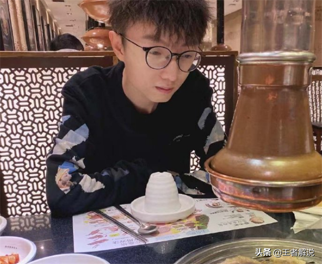 Mlxg说话没经考虑，又立下一个难以实现的flag，现场啃电脑屏幕