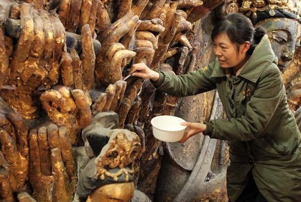 重慶工人修復(fù)800年前觀音像，一不小心觸發(fā)機(jī)關(guān)，卻意外發(fā)現(xiàn)驚喜