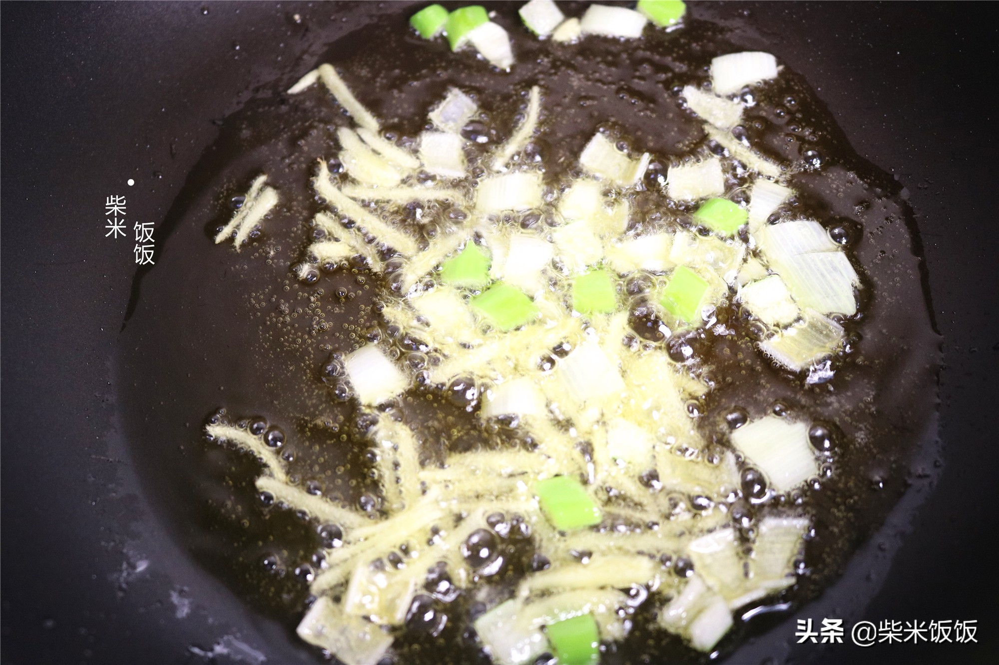 白菜和冬瓜一鍋煮，搭配自製肉丸太好吃，每人一碗，連湯也不剩